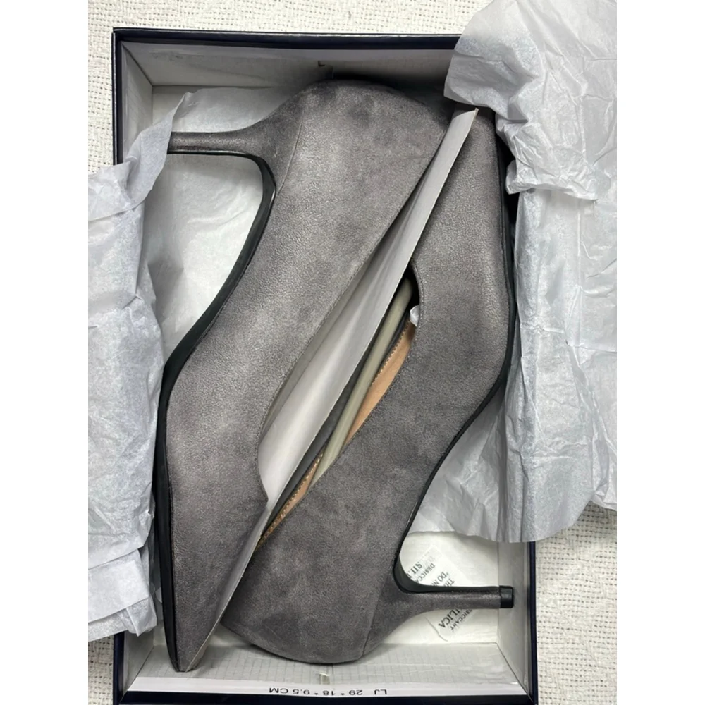 NIB French Connection Kate Grey Suede Kitten Heel Pointed Toe Pumps Size 11